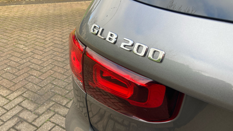Mercedes-Benz GLB 200 AMG Line Premium 5dr 7G-Tronic Petrol Estate